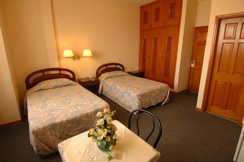 Hotel Lido Santa Cruz de La Sierra Εξωτερικό φωτογραφία