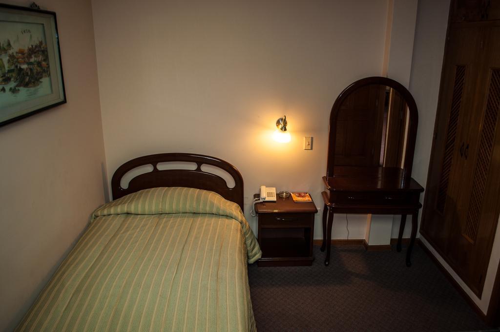 Hotel Lido Santa Cruz de La Sierra Εξωτερικό φωτογραφία